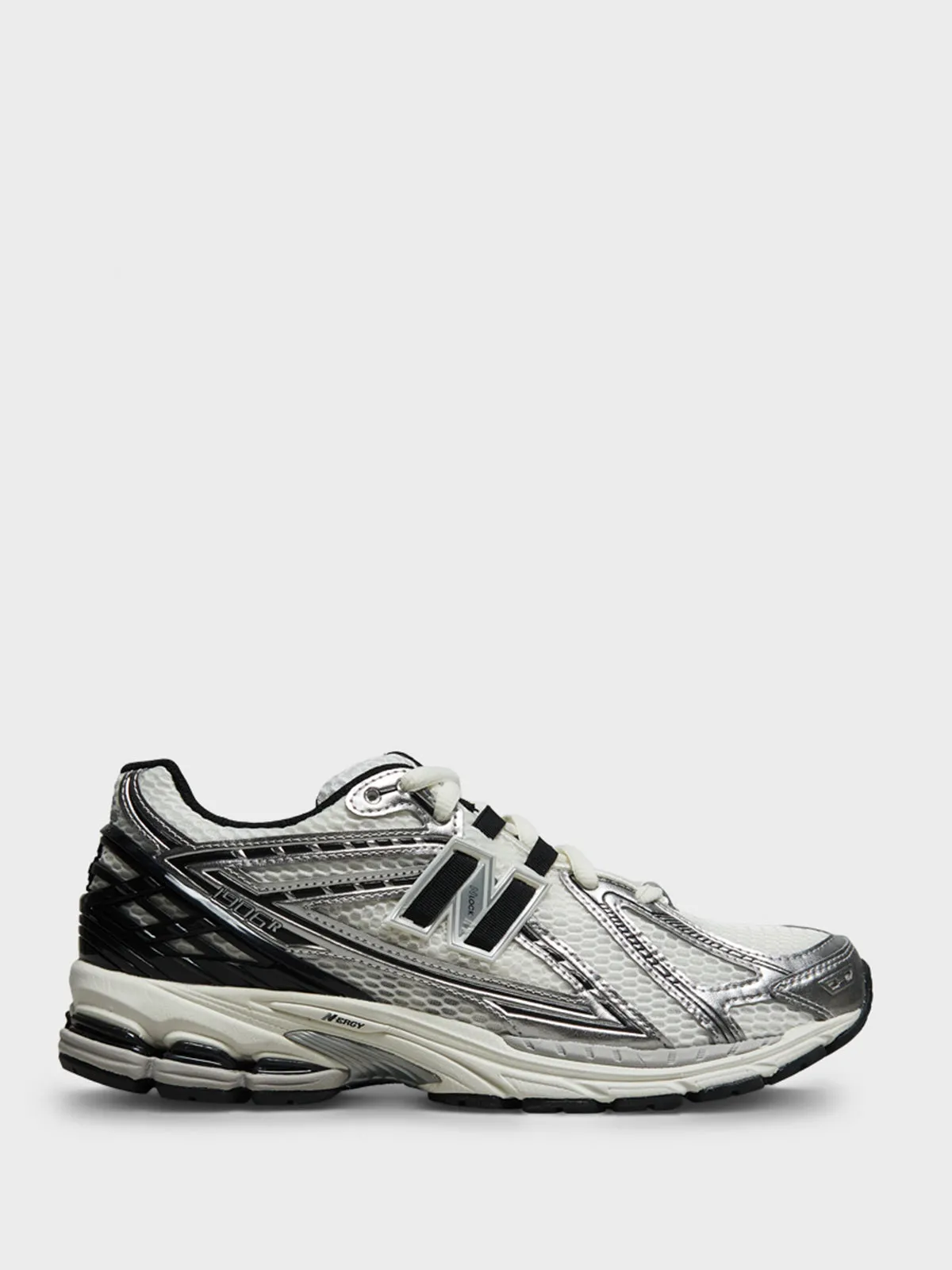 M1906RER Sneakers in Silver Metallic, Black and Sea Salt