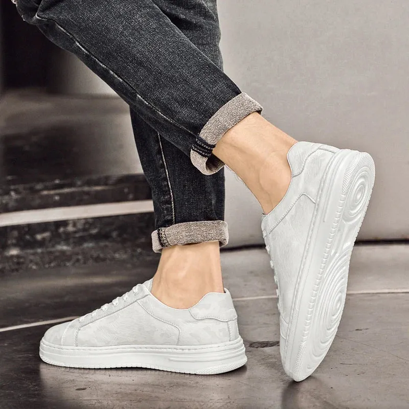 VeloLite Sneakers